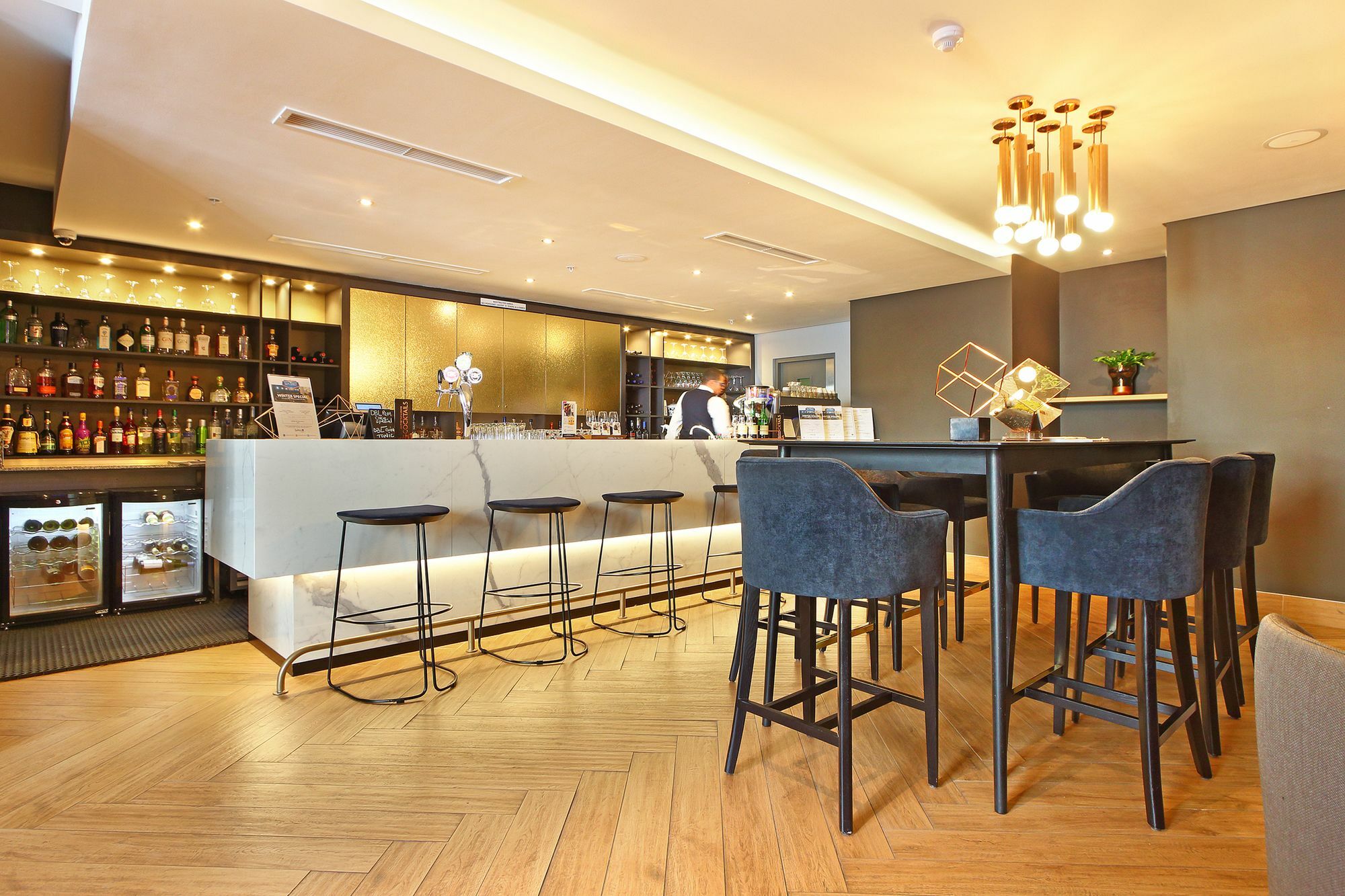 Triangle Luxury Suites By Totalstay Cape Town Eksteriør bilde